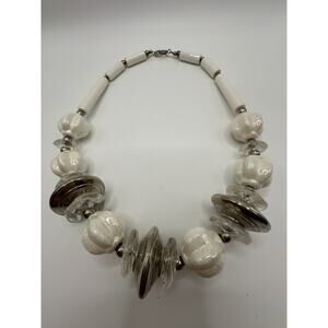 Vintage Komatsu Lusterware White Ceramic Beaded Necklace 16”